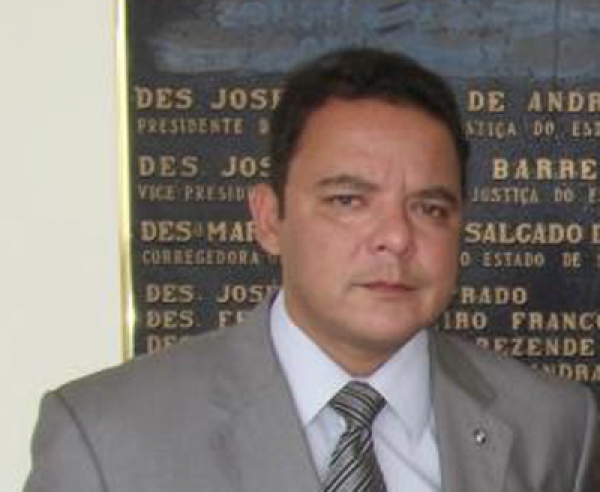 Juiz lança CD e renda vai para Fundo Municipal dos Direitos da Criança e do Adolescente