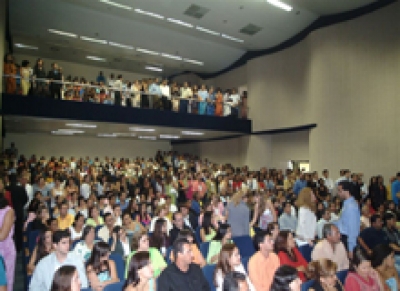 Aprovados no concurso do TJ são empossados