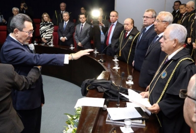 Des. Edson Ulisses é o novo integrante da Academia Sergipana de Letras