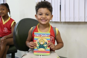 Projeto Escolas no Fórum leva encenação do "Meu Dindim" para crianças em N. Sra. Socorro