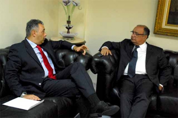 Presidente do TJSE recebe visita da OAB