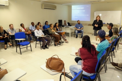 Pretendentes à adoção participam de curso no TJSE