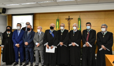 Presidente do TJSE prestigia posse de mesa diretora do TCE