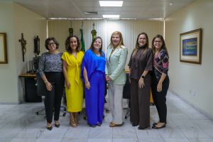 Presidente do TJSE recebe nova secretária estadual de Políticas para as Mulheres