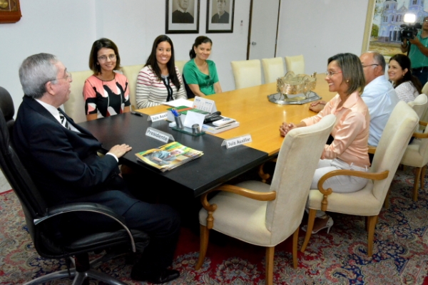 Convênio TJSE e FUNDAT oportuniza cursos a vítimas de violência domésticas