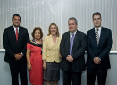 Desa. Madeleine Gouveia ministra aula sobre ética na Esmese