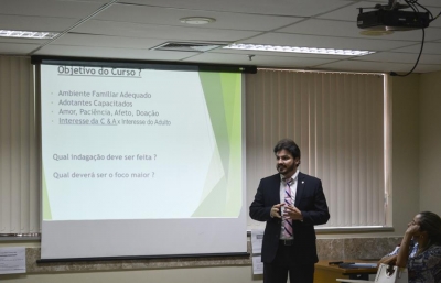 CIJ promove o 2º curso em 2024 para postulantes à adoção