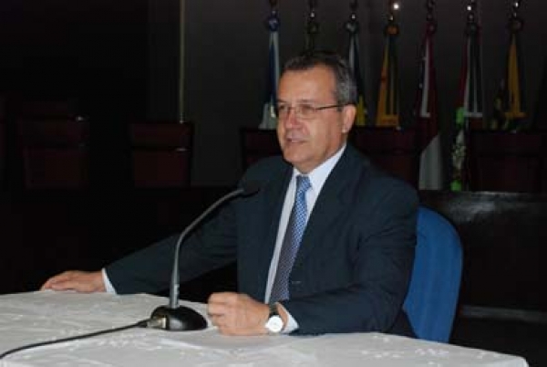 TJSE recebe estudantes de Direito da Unit