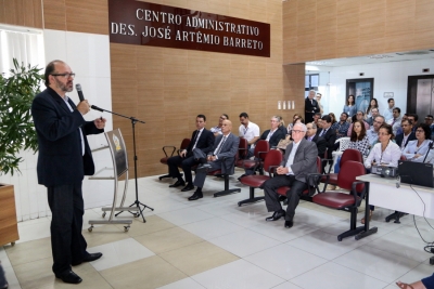 TJSE inicia homenagens aos pais com ações de saúde