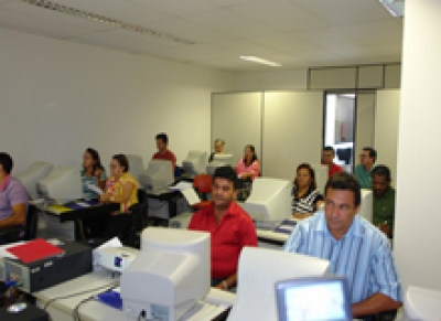 ESAJ encerra curso de Inclusão de Digital
