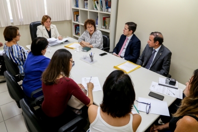Reunião com a OAB e Defensoria visa a garantir assistência judiciária a grupos vulneráveis