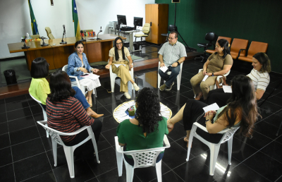 Semana Nacional da Saúde é aberta no TJSE com círculo de paz para equipe do NatJud