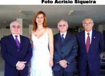 Justiça Eleitoral doa ônibus ao TJ