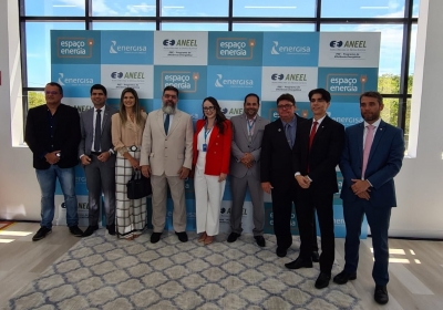 Magistrado conhece espaço voltado para uso consciente de energia