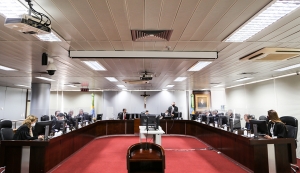 Pleno aprova reajuste linear de 6% para servidores