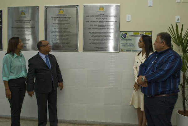 TJSE instala Fórum de Carira