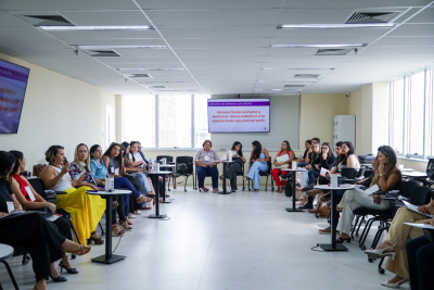 Paz em casa: profissionais que atuam em grupos reflexivos trocam boas práticas