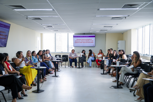 Paz em casa: profissionais que atuam em grupos reflexivos trocam boas práticas