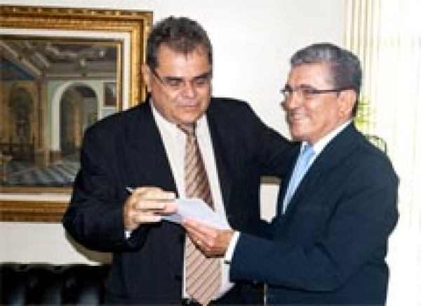 TJSE recebe visita do Presidente do TCE