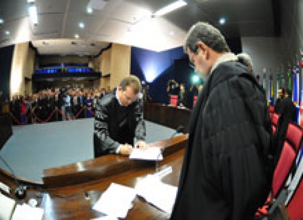 Juiz Ricardo Múcio é empossado como Desembargador do TJSE
