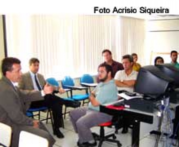 Segue o treinamento do novo sistema de arrecadação