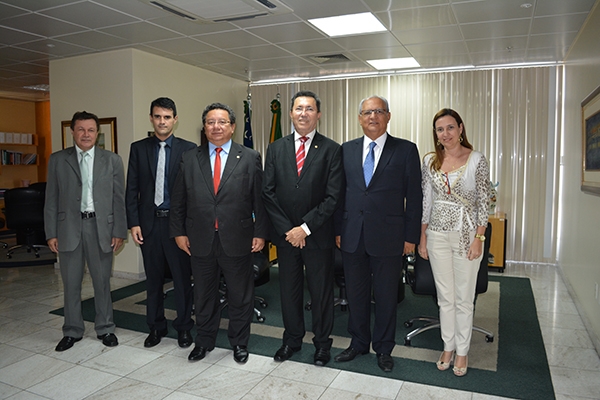TJSE recebe visita de representantes do Conselho Nacional do MP