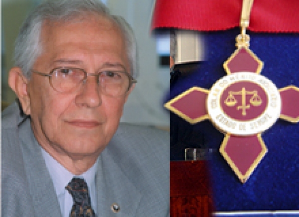 Colar do Mérito é concedido ao des. Manoel Cândido