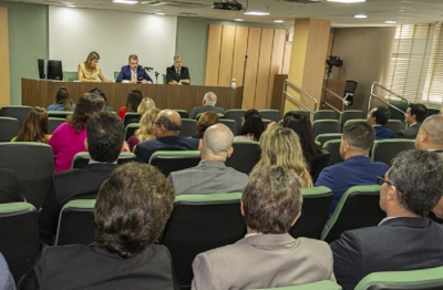 Juízes da capital e interior participam de reunião com o Presidente do Tribunal