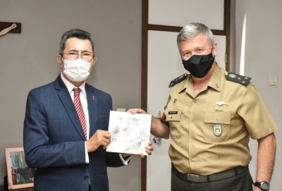 Comandante da 6ª Região Militar visita o TJSE