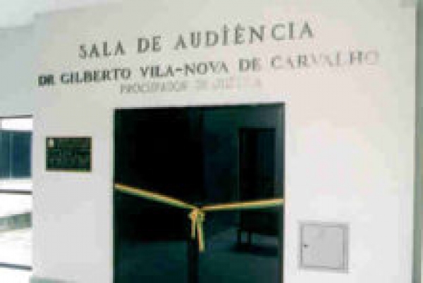 Memória de Gilberto Vila-Nova gravada em  Fórum