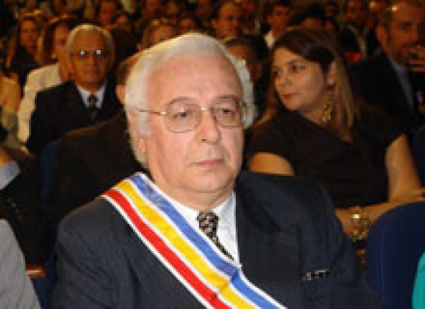 Desembargadores recebem Medalha da Ordem do Mérito Serigy