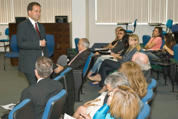 Esmese: Sociologia é tema de aula para Magistrados