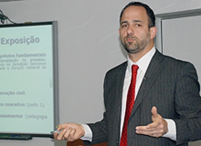 André Kauffmann discute execução civil na Esmese