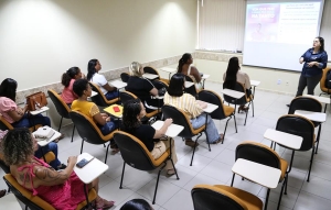 Coordenadoria da Mulher e Crams encaminham mulheres para mercado de trabalho