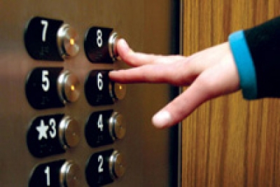 Novo funcionamento dos elevadores do Palácio