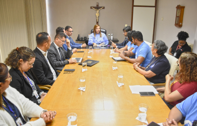 Presidente do TJSE recebe Sindijus e apresenta proposta para reajuste do Auxílio-Saúde