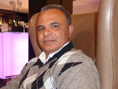 "O poeta nos caminhos da vida" será lançado por servidor do TJSE