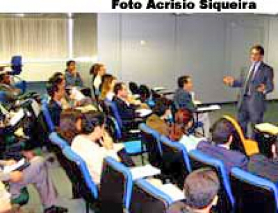   Curso para aprovados no concurso à Magistratura