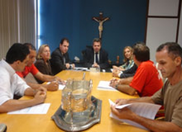 Diretoria do Sindiserj participa de reunião com Presidente do TJSE