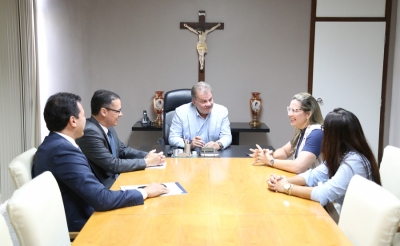 Presidente do TJSE recebe presidente da FAMES