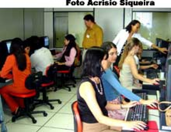Auxiliares recebem treinamento