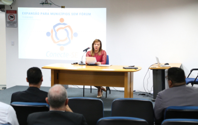 TJSE reúne gestores municipais para ampliação do Conecte-SE