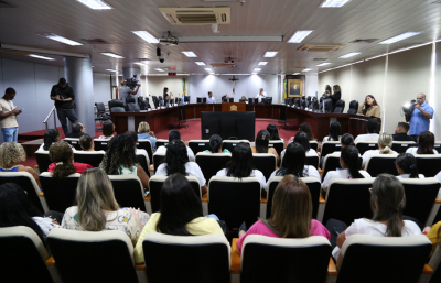 Coordenadoria da Mulher e parceiros realizam aula inaugural do curso ‘Elas empreendem’