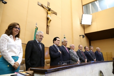 TJSE prestigia posse da mesa diretora e abertura do ano legislativo