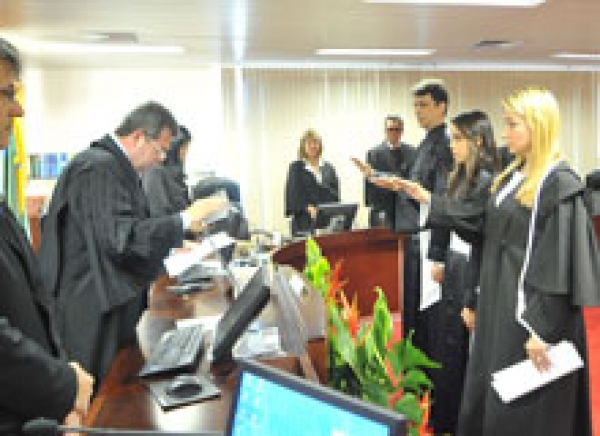 Três novos Juízes Substitutos são empossados pelo Judiciário sergipano