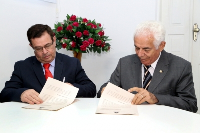 TJSE e Unit assinam termo para realizar conciliações pré-processuais em Estância