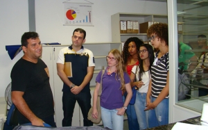 Arquivo Judiciário recebe visita de estudantes