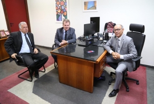 Presidente do TJSE visita Fórum Gumersindo Bessa
