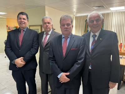 Presidente do TJSE recebe visita institucional de reitor da UNIT