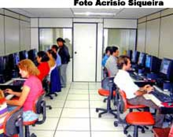 Curso de digitação para servidores